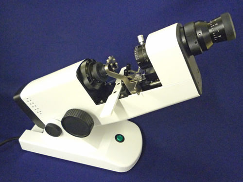 Sussex Lensmeter UX1